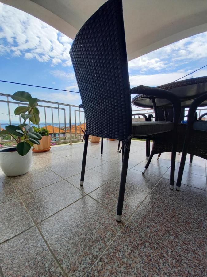 Apartman Sara Preko Esterno foto
